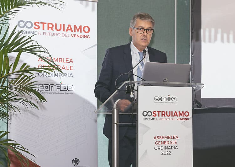 Confida: riconfermato Presidente Massimo Trapletti