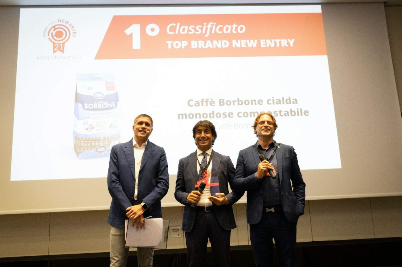 CAFFE' BORBONE PREMIATO AI "BRANDS AWARD 2021" - Vending Magazine
