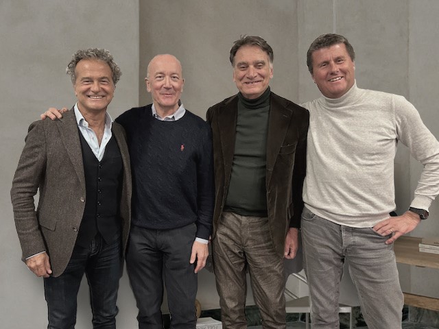 da sinistra Carlo Mangini membro del CdA di New Factor spa con delega commerciale e marketing, Paolo Gerevini Direttore Generale Melinda Lab, Alessandro Annibali AD New Factor spa, Alessandro Abbondanza Direttore Vendite Melinda Lab